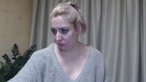 Snapshot of ohsweetiren chatting on 28, 1, 2025 Iren online show from 28, 1, 2025