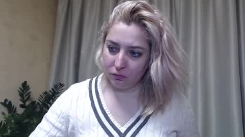 Snapshot of ohsweetiren chatting on 14, 2, 2025 Iren online show from 14, 2, 2025