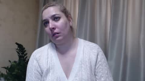 Snapshot of ohsweetiren chatting on 26, 2, 2025 Iren online show from 26, 2, 2025