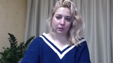 Snapshot of ohsweetiren chatting on 27, 2, 2025 Iren online show from 27, 2, 2025