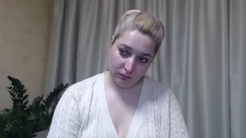 Snapshot of ohsweetiren chatting on 2, 3, 2025 Iren online show from 2, 3, 2025