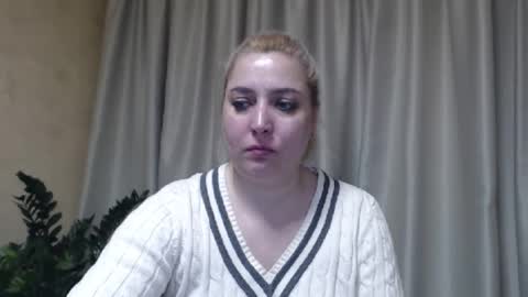 Snapshot of ohsweetiren chatting on 9, 3, 2025 Iren online show from 9, 3, 2025