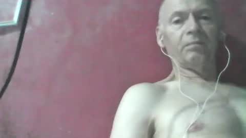 oldbuthorny62 online show from 14, 4, 2026