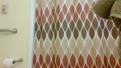 oldbuttsexy online show from 18, 4, 2026