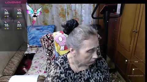Snapshot of olguscha chatting on 10, 9, 2025 Olguscha online show from 10, 9, 2025