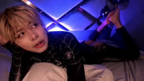 oliiverr22 online show from 21, 12, 2025