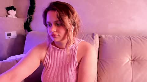 Snapshot of olisyasweet chatting on 27, 12, 2024 olisyasweet online show from 27, 12, 2024