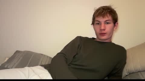 Snapshot of oliver_beck chatting on 16, 1, 2025 Oliver Beck online show from 16, 1, 2025