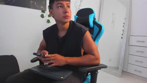 Oliver bray online show from 5, 3, 2025