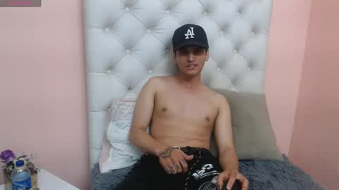 Snapshot of oliver_cat_ chatting on 10, 5, 2026 oliver_cat_ online show from 10, 5, 2026