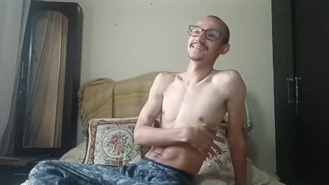 Snapshot of oliver_goldberg chatting on 27, 4, 2026 oliver_goldberg online show from 27, 4, 2026