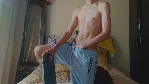 Snapshot of oliver_goldberg chatting on 5, 5, 2026 oliver_goldberg online show from 5, 5, 2026