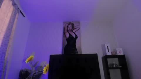 Snapshot of oliver_goldberg chatting on 11, 5, 2026 oliver_goldberg online show from 11, 5, 2026