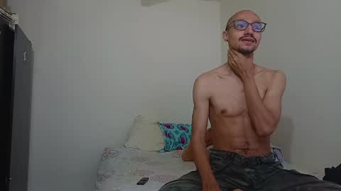 Snapshot of oliver_goldberg chatting on 15, 5, 2026 oliver_goldberg online show from 15, 5, 2026