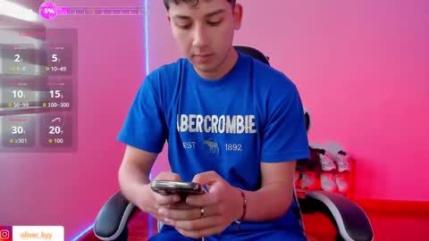 oliveeer online show from 20, 10, 2025