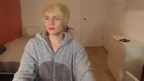 Oliver online show from 15, 12, 2025