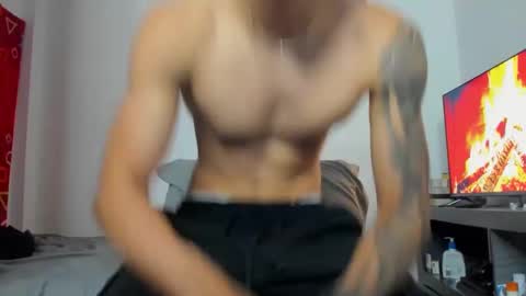 Oliver bennet online show from 24, 9, 2025