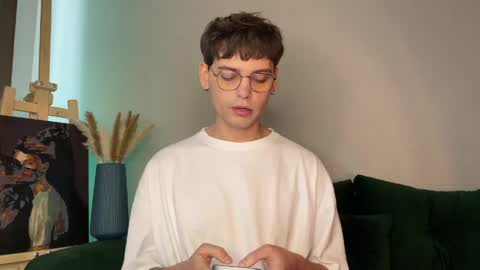 Snapshot of oliverlawrence chatting on 29, 5, 2026 oliverlawrence online show from 29, 5, 2026
