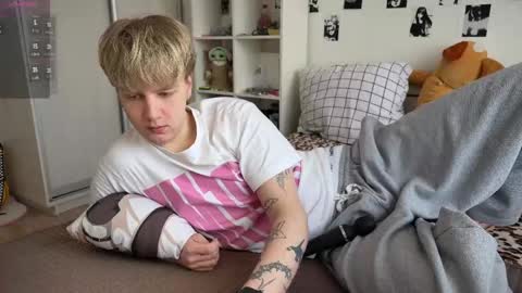 oliver online show from 17, 4, 2026