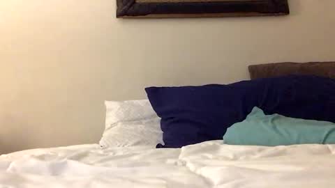 olivertwist1273 online show from 8, 12, 2024