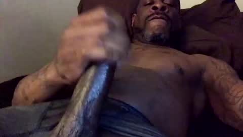 olivertwist1273 online show from 10, 2, 2025