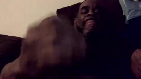 olivertwist1273 online show from 3, 3, 2025