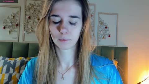 Olivia online show from 23, 12, 2024