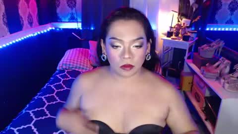 OLIVIA online show from 2, 7, 2026