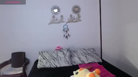Snapshot of olivia_col chatting on 31, 5, 2026 Olivia Gonzales online show from 31, 5, 2026
