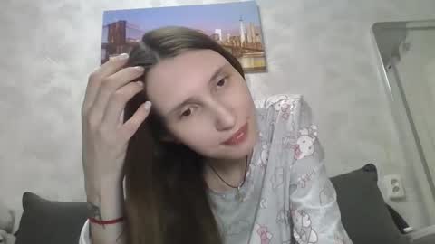 Snapshot of olivia_dream1 chatting on 1, 10, 2025 Olivia online show from 1, 10, 2025