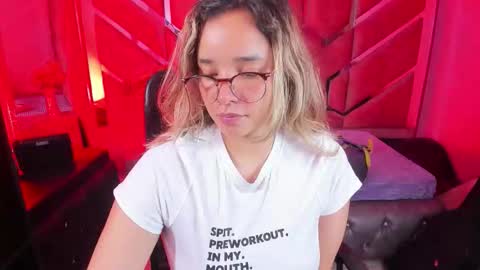  OLIVIA  online show from 23, 10, 2025