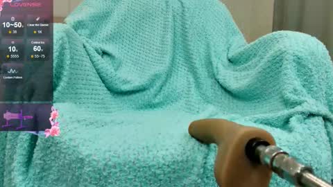 Olivia Hi guys Follow me  online show from 6, 1, 2026