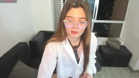 olivia_martine online show from 1, 11, 2025