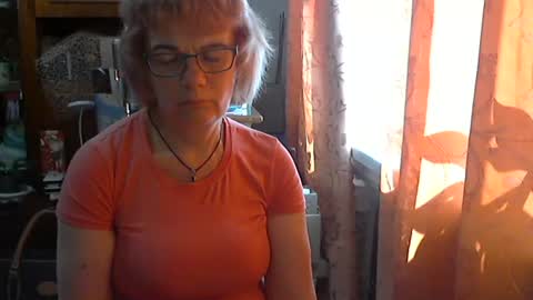 Snapshot of olivia_mia25 chatting on 16, 5, 2026 Olivia Mia online show from 16, 5, 2026