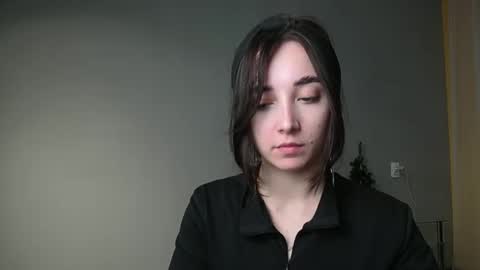 Olivia online show from 19, 2, 2025