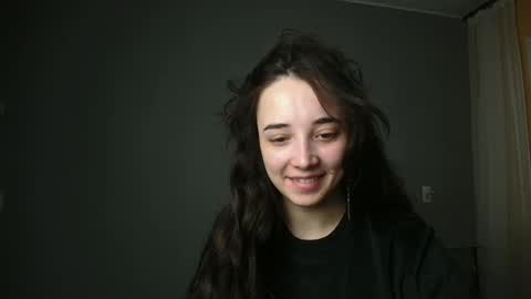 Olivia online show from 1, 3, 2025