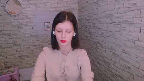 Olivia online show from 14, 12, 2024