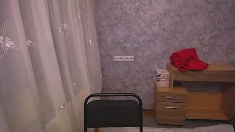 Olivia online show from 24, 12, 2024