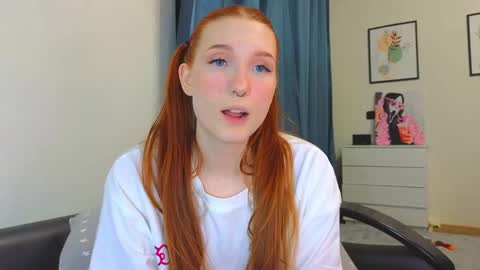 Snapshot of olivia_rid chatting on 8, 3, 2025 OLIVIA online show from 8, 3, 2025