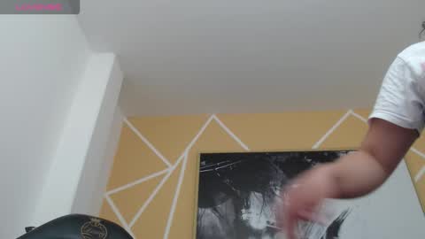 Olivia online show from 19, 10, 2025