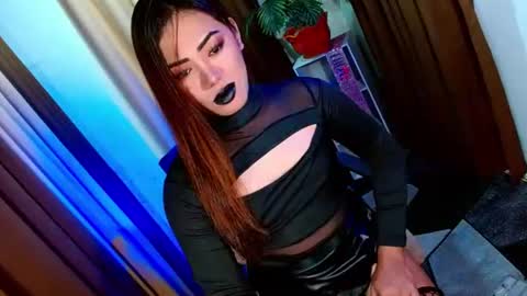 Miss OLIVIA online show from 3, 10, 2025