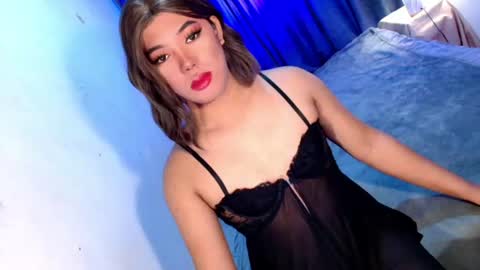 Miss OLIVIA online show from 14, 7, 2026