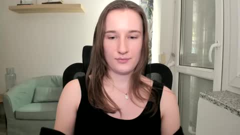 Snapshot of oliviaaa2003 chatting on 29, 12, 2024 Oliwiaa2004 online show from 29, 12, 2024