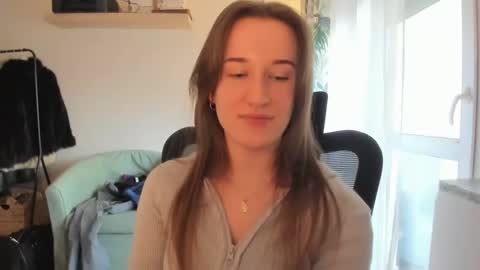 Snapshot of oliviaaa2003 chatting on 30, 3, 2026 Oliwiaa2004 online show from 30, 3, 2026