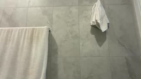 Olivia Brookes online show from 11, 11, 2025