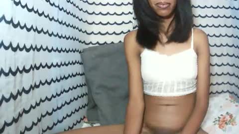 oliviah27 online show from 7, 11, 2025