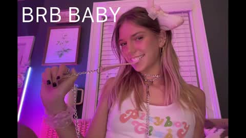 Olivia online show from 21, 2, 2025