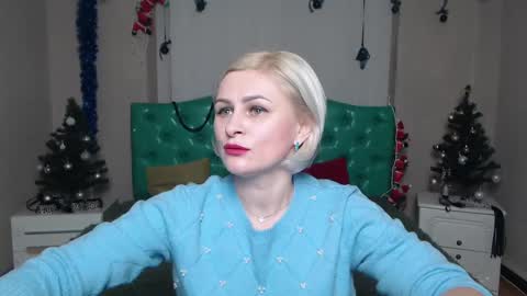 Snapshot of oliviahorst chatting on 26, 12, 2024 OliviaHorst online show from 26, 12, 2024