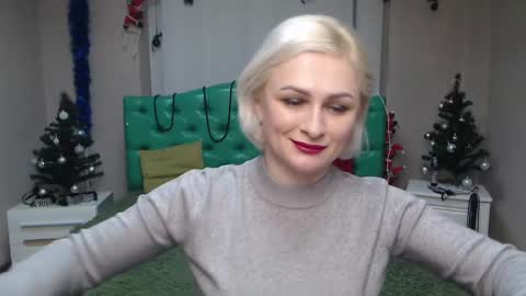 Snapshot of oliviahorst chatting on 3, 1, 2025 OliviaHorst online show from 3, 1, 2025