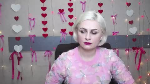Snapshot of oliviahorst chatting on 22, 2, 2025 OliviaHorst online show from 22, 2, 2025